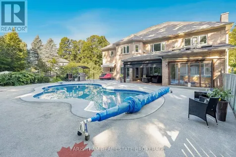 1762 Wilkinson Street Innisfil ON L9S 1X3