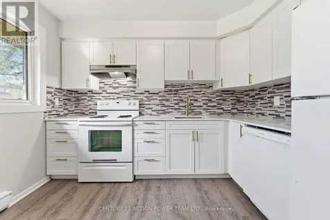 39 Woodvale Green Drive Ottawa ON K2G 4H3