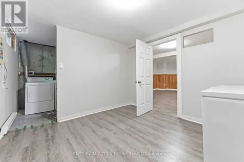 39 Woodvale Green Drive Ottawa ON K2G 4H3