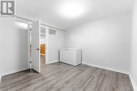 39 Woodvale Green Drive Ottawa ON K2G 4H3