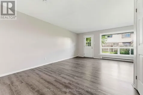 39 Woodvale Green Drive Ottawa ON K2G 4H3