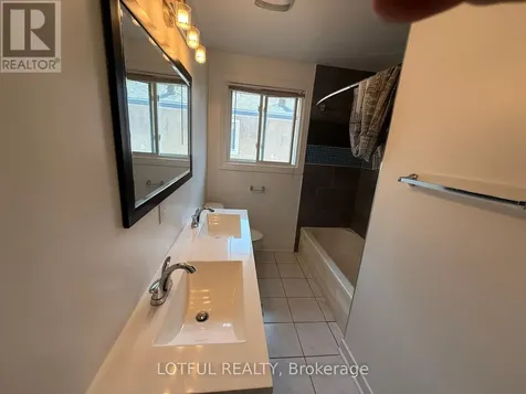 2647 Priscilla Street Ottawa ON K2B 7C8