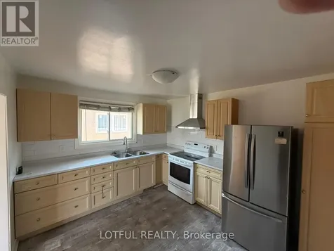 2647 Priscilla Street Ottawa ON K2B 7C8