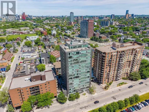 201 Parkdale Avenue Ottawa ON K1Y 1E8