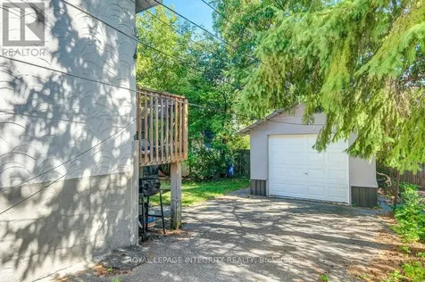 199 Henderson Avenue Ottawa ON K1N 7P7