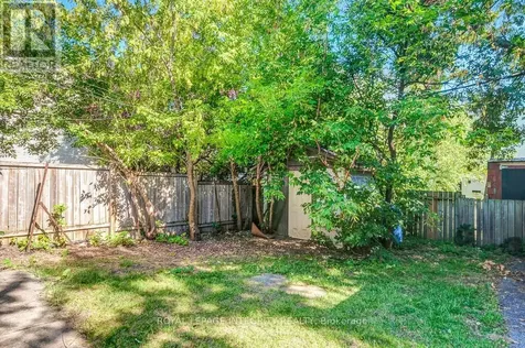 199 Henderson Avenue Ottawa ON K1N 7P7