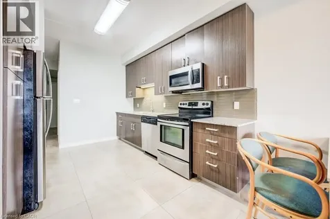 62 Balsam Street Waterloo ON N2L 3H2
