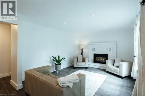 277 Canterbury Drive Waterloo ON N2K 3C4