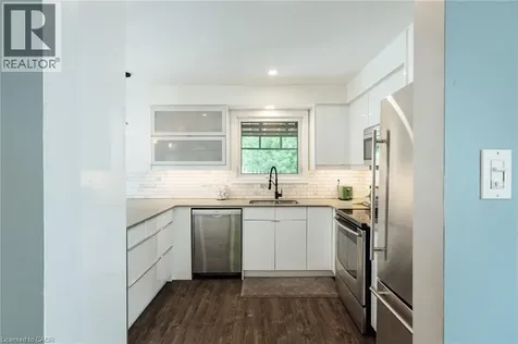 277 Canterbury Drive Waterloo ON N2K 3C4