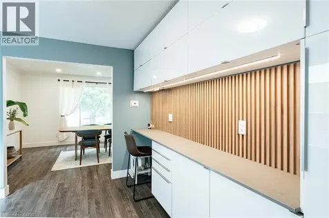 277 Canterbury Drive Waterloo ON N2K 3C4