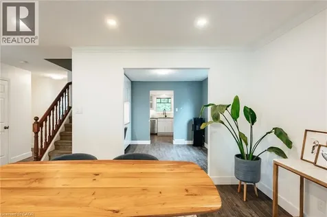 277 Canterbury Drive Waterloo ON N2K 3C4