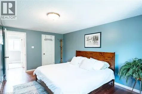 277 Canterbury Drive Waterloo ON N2K 3C4