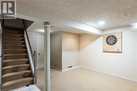 277 Canterbury Drive Waterloo ON N2K 3C4