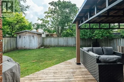 277 Canterbury Drive Waterloo ON N2K 3C4