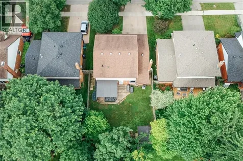 277 Canterbury Drive Waterloo ON N2K 3C4