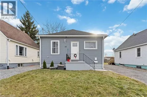 65 Almond Street Welland ON L3B 3P6