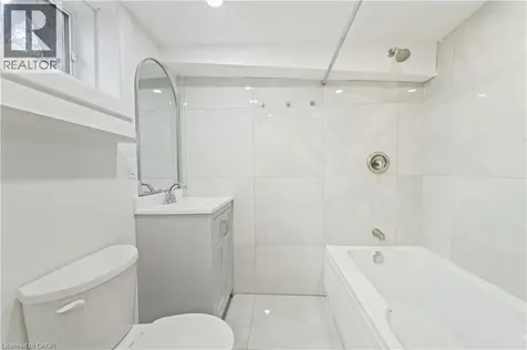 65 Almond Street Welland ON L3B 3P6