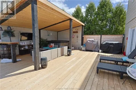 312 Braemore Crescent Garson ON P3L 0A2