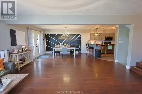 312 Braemore Crescent Garson ON P3L 0A2