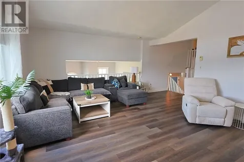 312 Braemore Crescent Garson ON P3L 0A2