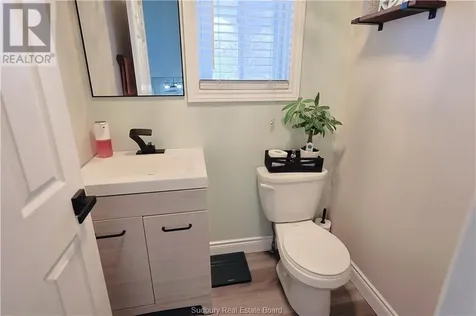 312 Braemore Crescent Garson ON P3L 0A2