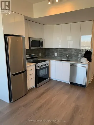 33 Erie Avenue Brantford ON N3S 0K7