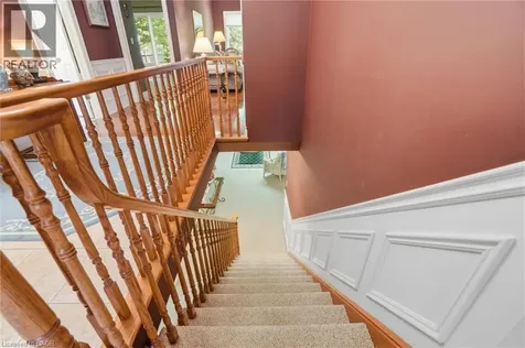 19 Green Pointe Drive Welland ON L3C 6Y2
