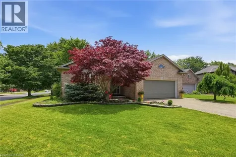 19 Green Pointe Drive Welland ON L3C 6Y2