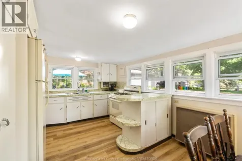 1031 Heritage Road Kingsville ON N9Y 2E6