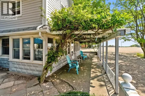 1031 Heritage Road Kingsville ON N9Y 2E6