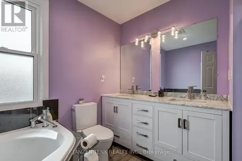 17 King Street Tillsonburg ON N4G 3E3