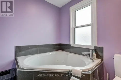 17 King Street Tillsonburg ON N4G 3E3