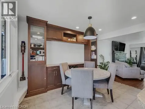 16 Woodmount Drive St. Catharines ON L2T 2X9