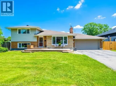 16 Woodmount Drive St. Catharines ON L2T 2X9