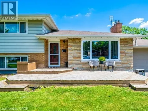 16 Woodmount Drive St. Catharines ON L2T 2X9
