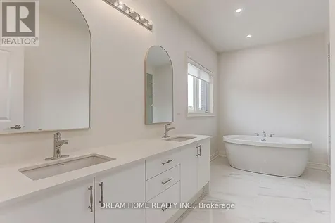 125 Prairie Rose Drive Richmond Hill ON L4S 0M8
