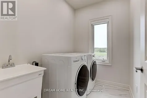 125 Prairie Rose Drive Richmond Hill ON L4S 0M8
