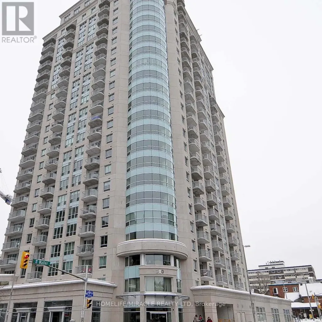 200 Rideau Street Ottawa ON K1N 5Y1