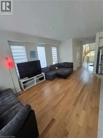 14 Lilac Circle Caledonia ON N3W 0H5