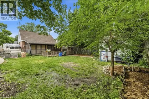 197 East 12th Street Hamilton ON L9A 3X5