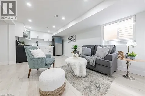 22 William Johnson Street Stoney Creek ON L8J 1B4