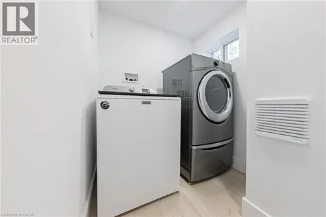 22 William Johnson Street Stoney Creek ON L8J 1B4