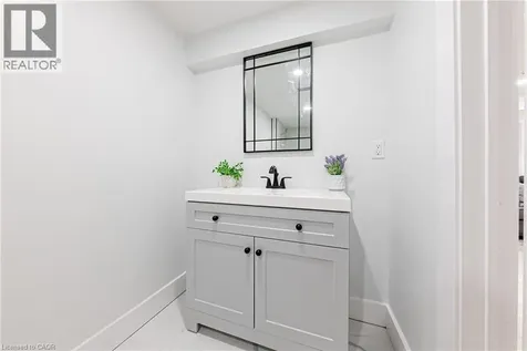 22 William Johnson Street Stoney Creek ON L8J 1B4