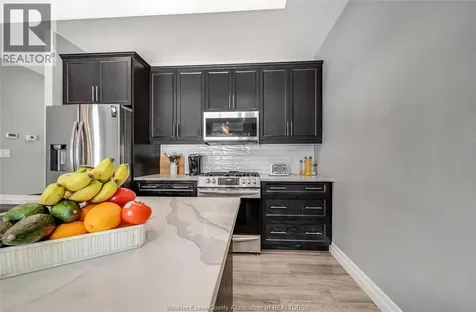 410 Caserta Crescent Lakeshore ON N0R 1Z0