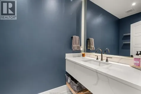 322 Water Avenue Lakeshore ON N8L 1A7