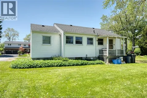 4062 Roseland Drive East Windsor ON N9G 1Y4