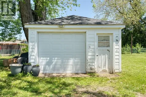 4062 Roseland Drive East Windsor ON N9G 1Y4