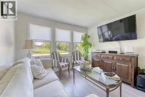 4062 Roseland Drive East Windsor ON N9G 1Y4