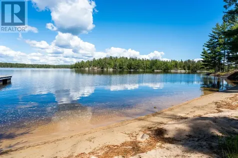 G-1425 Ben Island, Rainy Lake Island Fort Frances ON P0W 1H0