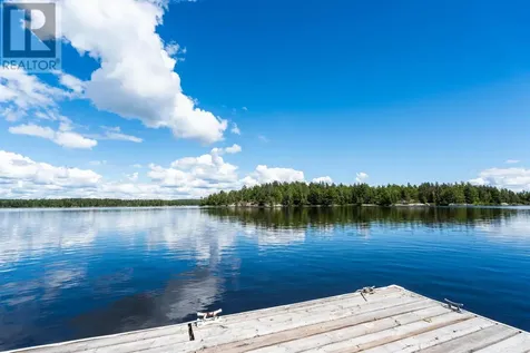 G-1425 Ben Island, Rainy Lake Island Fort Frances ON P0W 1H0